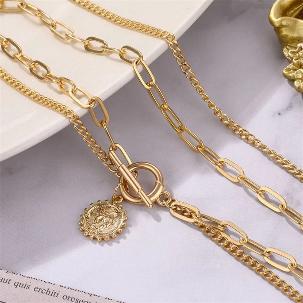 ***New Chunky Gold Chain Necklace - Picture 2 of 6